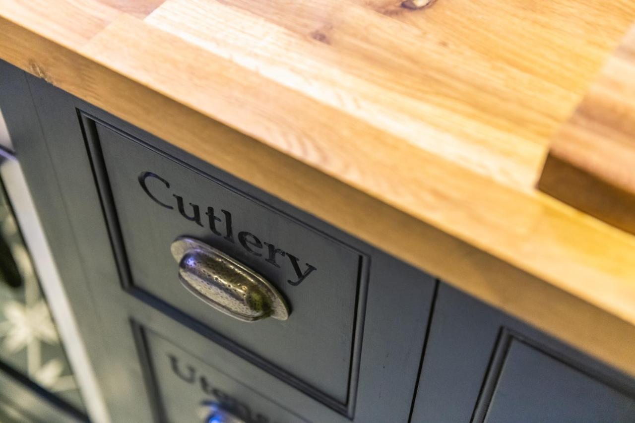 Number 6 Stamford - Boutique Grade II Listed Townhouseヴィラ エクステリア 写真